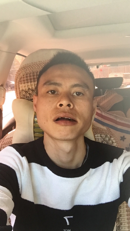 小何的第一张照片--双牌中老年相亲网